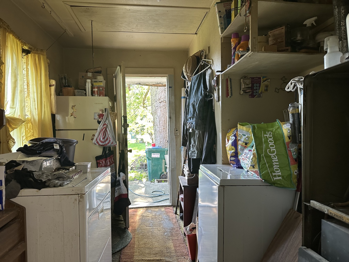 184 S Forest Avenue Property Photo 12