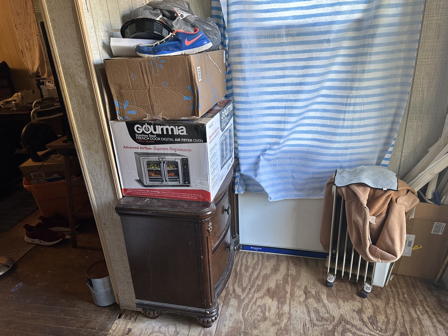 184 S Forest Avenue Property Photo 15