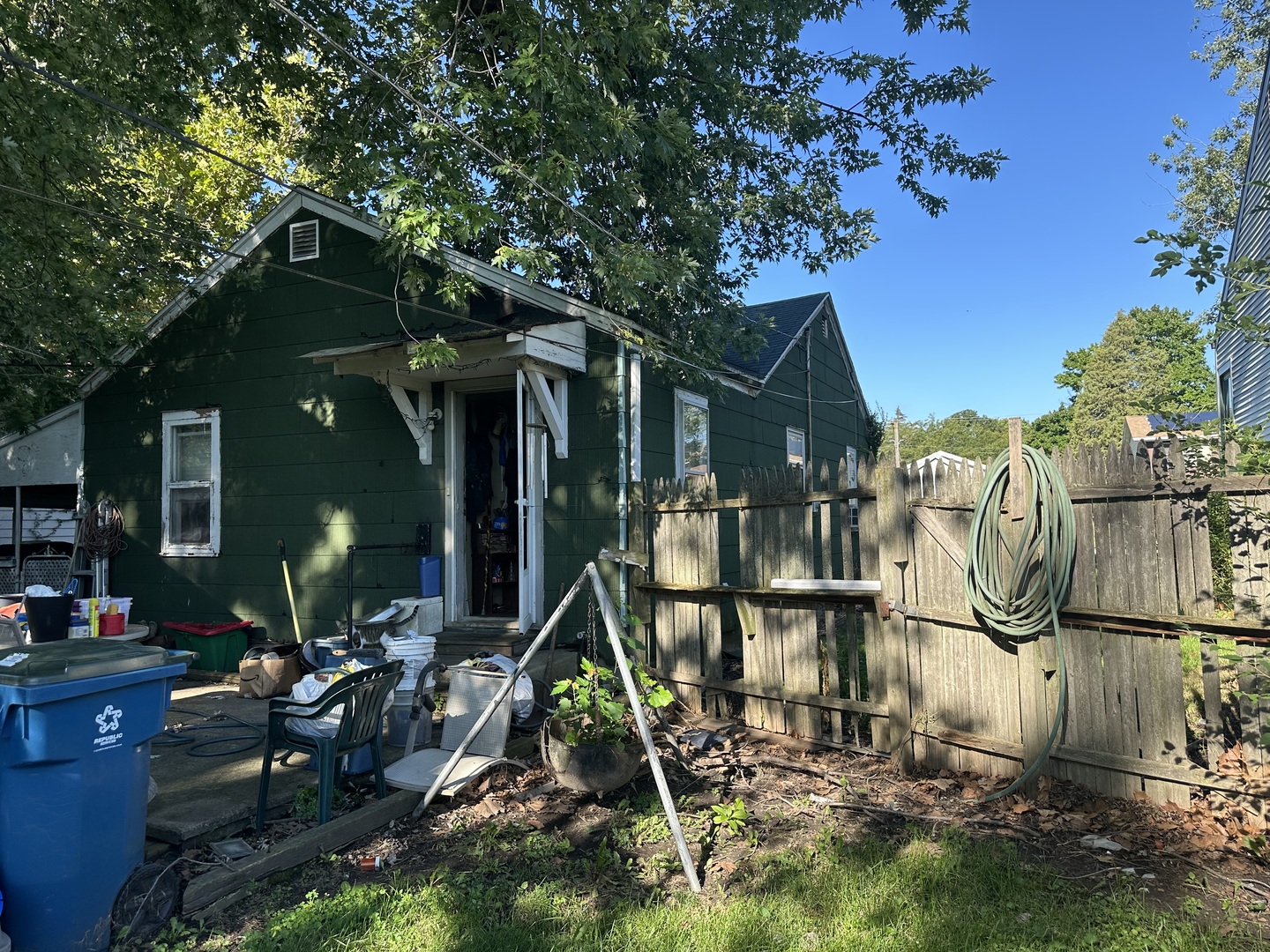 184 S Forest Avenue Property Photo 25