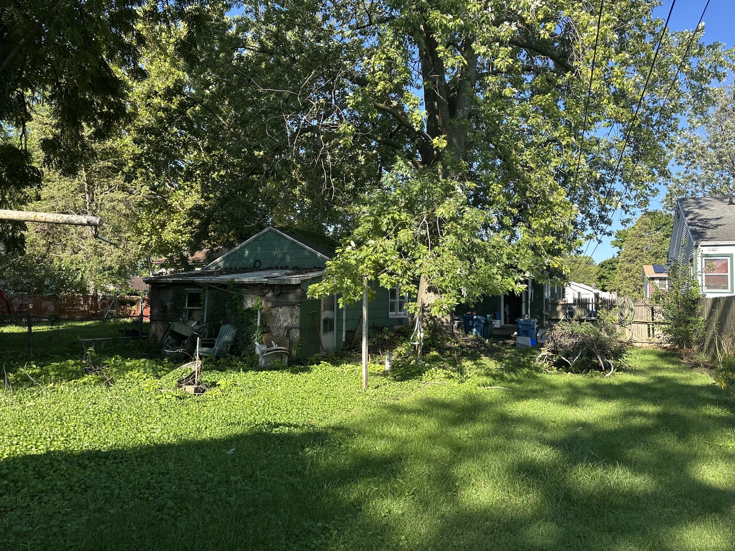 184 S Forest Avenue Property Photo 26