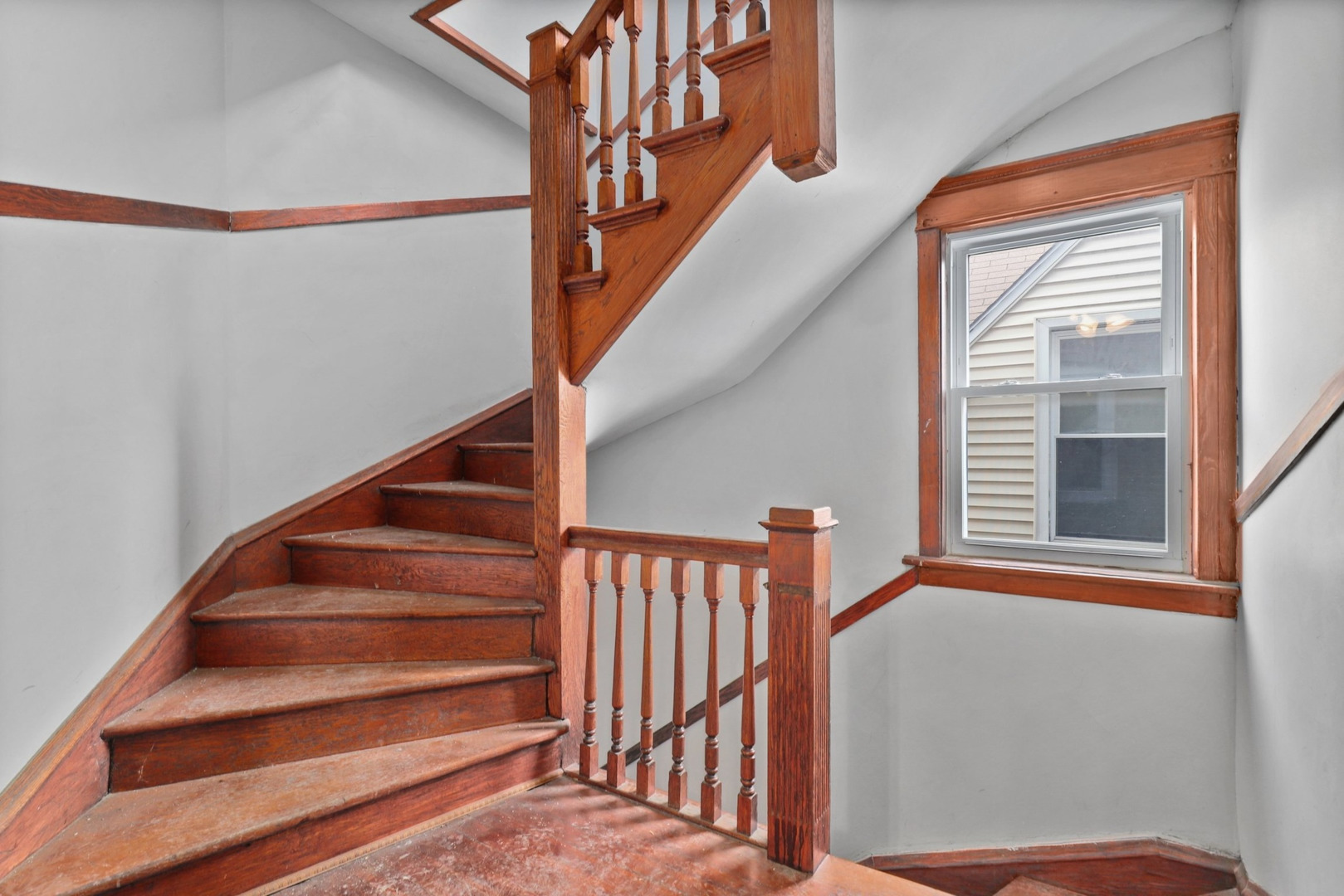2307 N Spaulding Avenue Property Photo 15