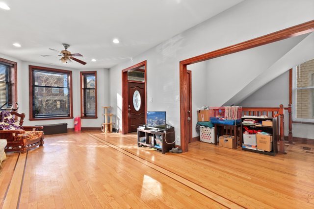2307 N Spaulding Avenue Property Photo 32