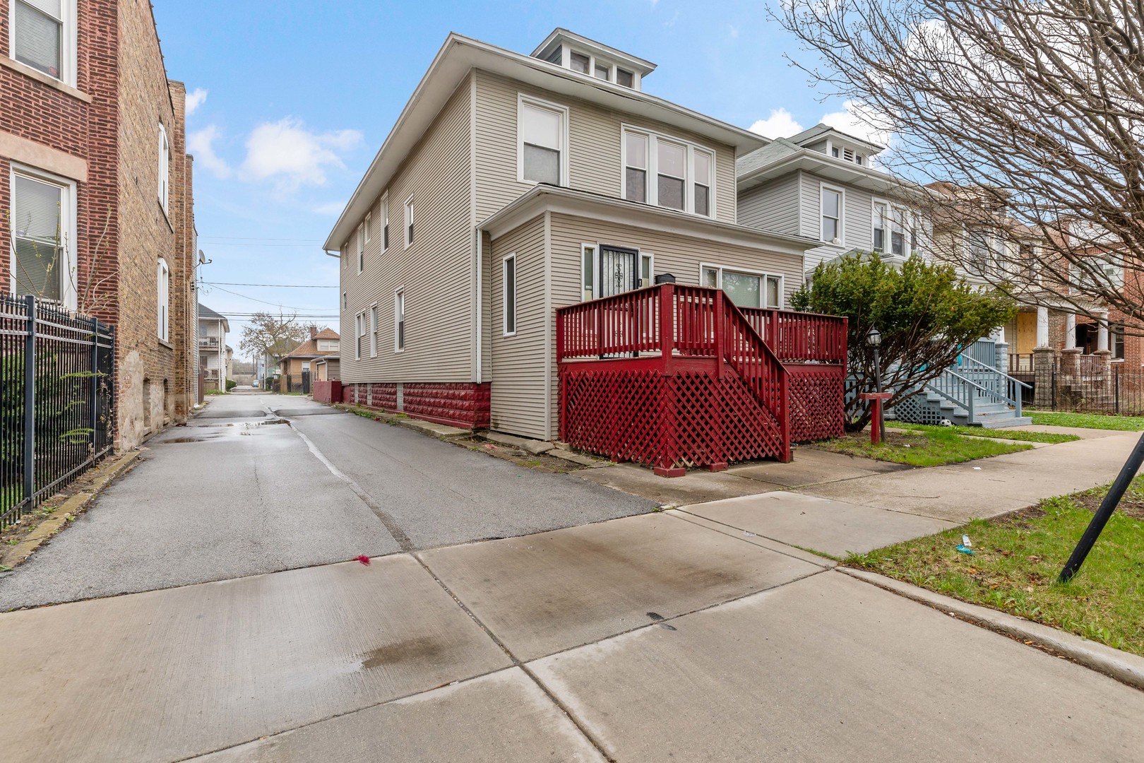 11365 S Forest Avenue Property Photo 1