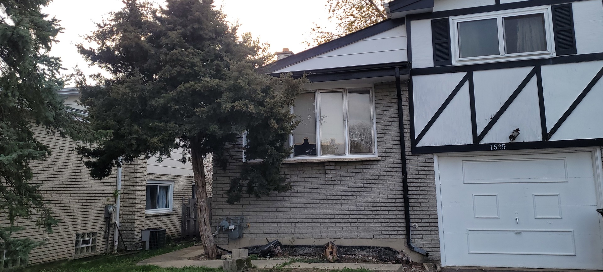1535 E Jane Avenue Property Photo