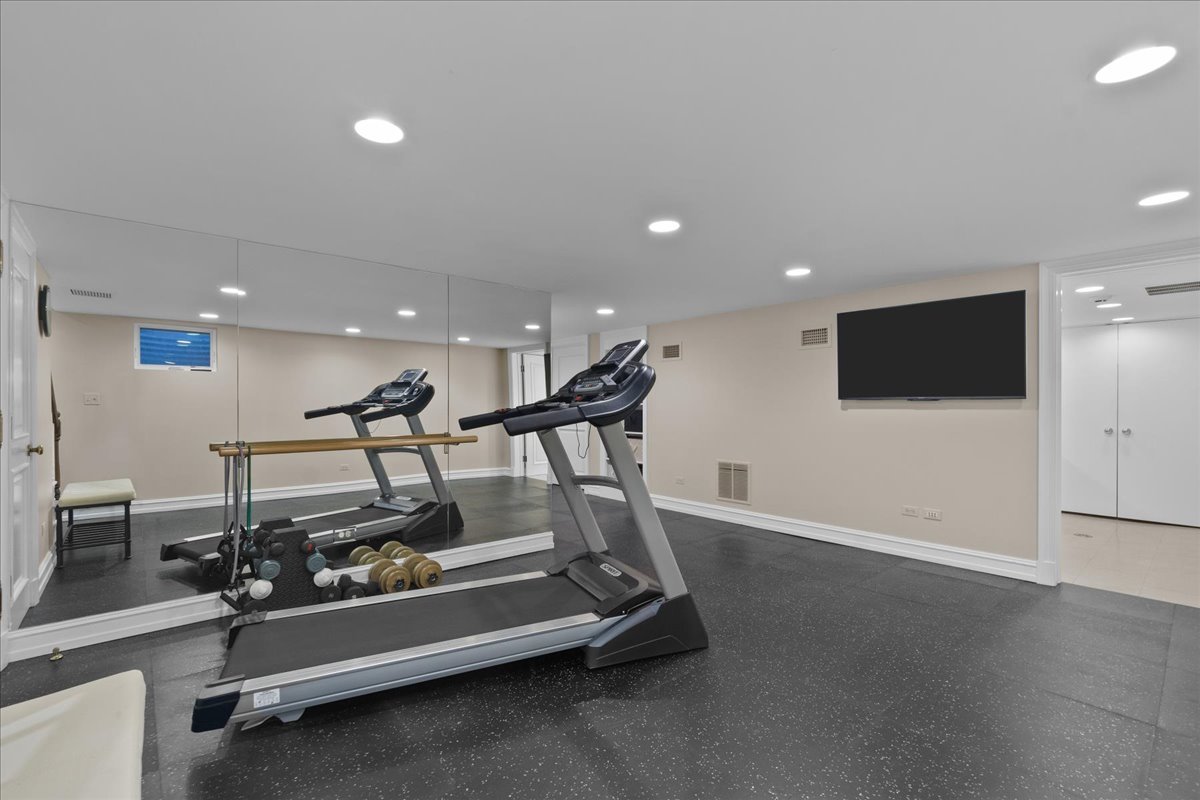 1300 Hackberry Lane Property Photo 42