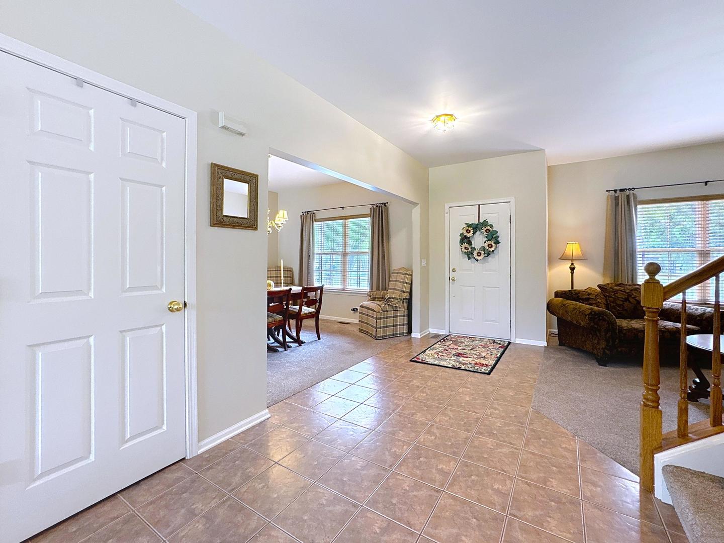 851 Crabapple Drive Property Photo 3
