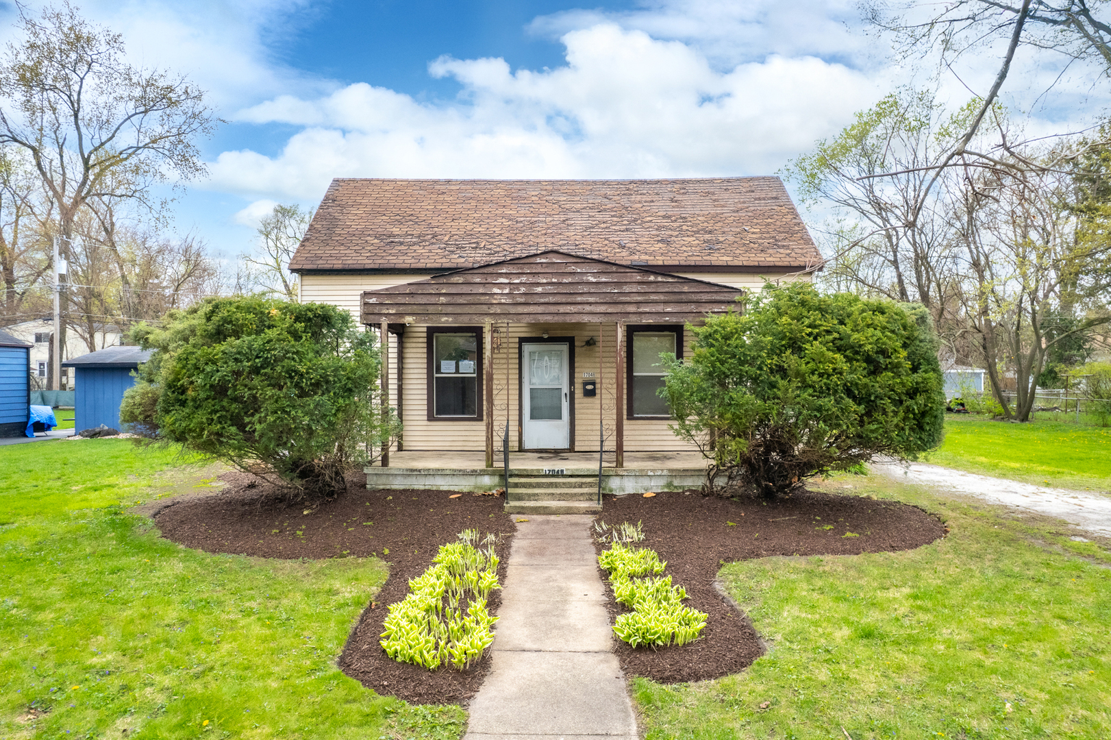 17046 Bulger Ave Property Photo 1