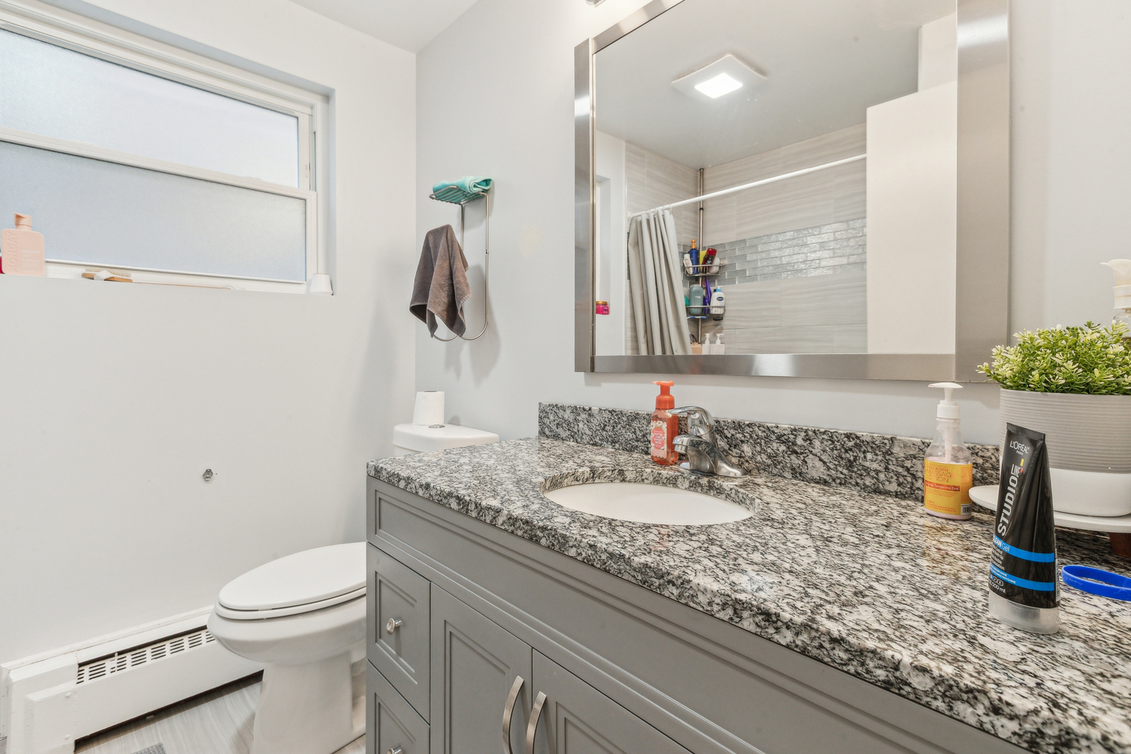 6851 W Gunnison Street Property Photo 22