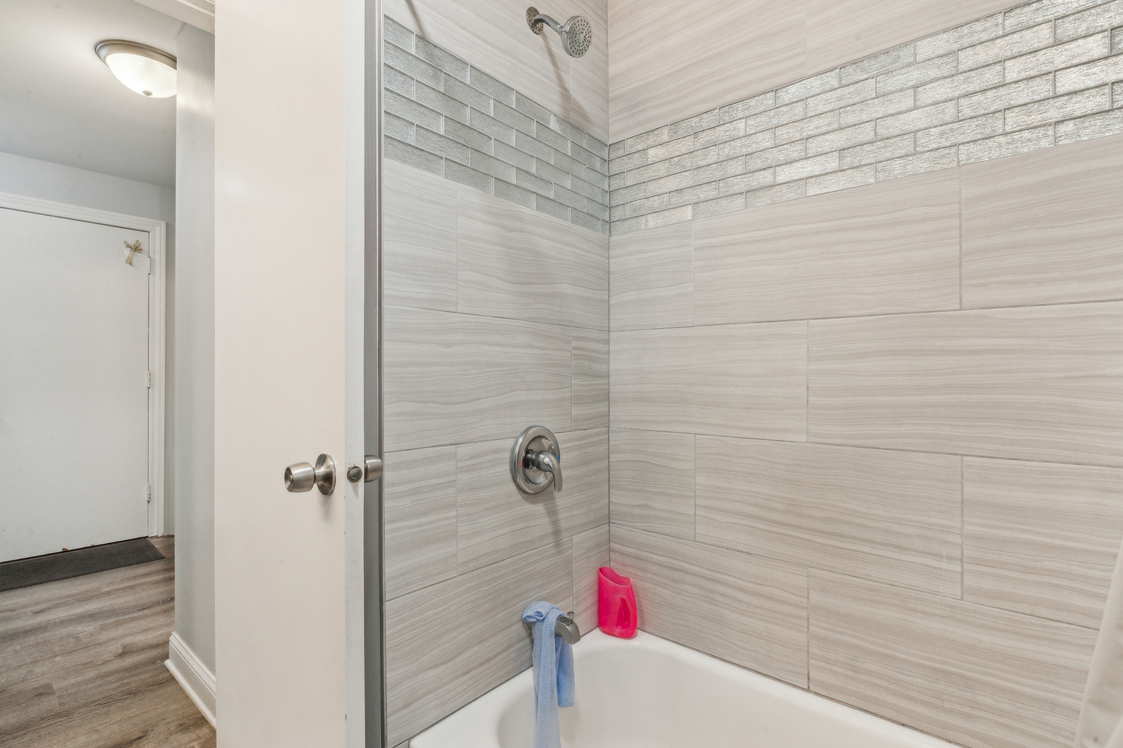 6851 W Gunnison Street Property Photo 23
