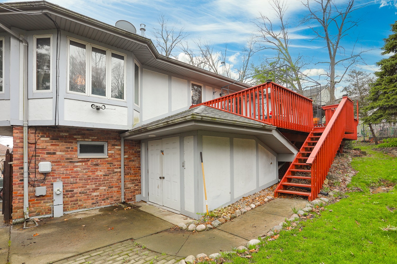 8360 W 100th Place Property Photo 8