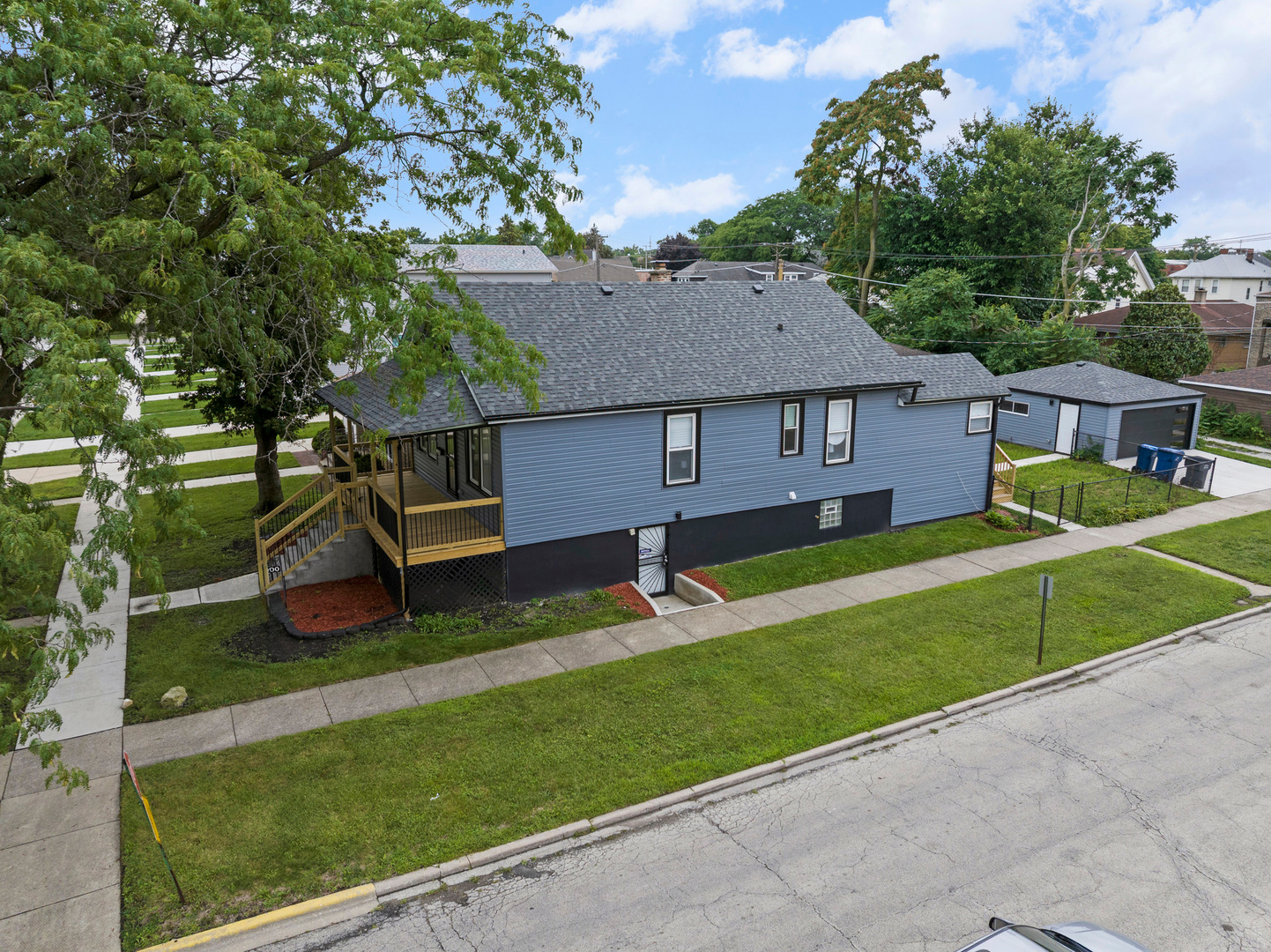 1100 S 3rd Avenue Property Photo 1