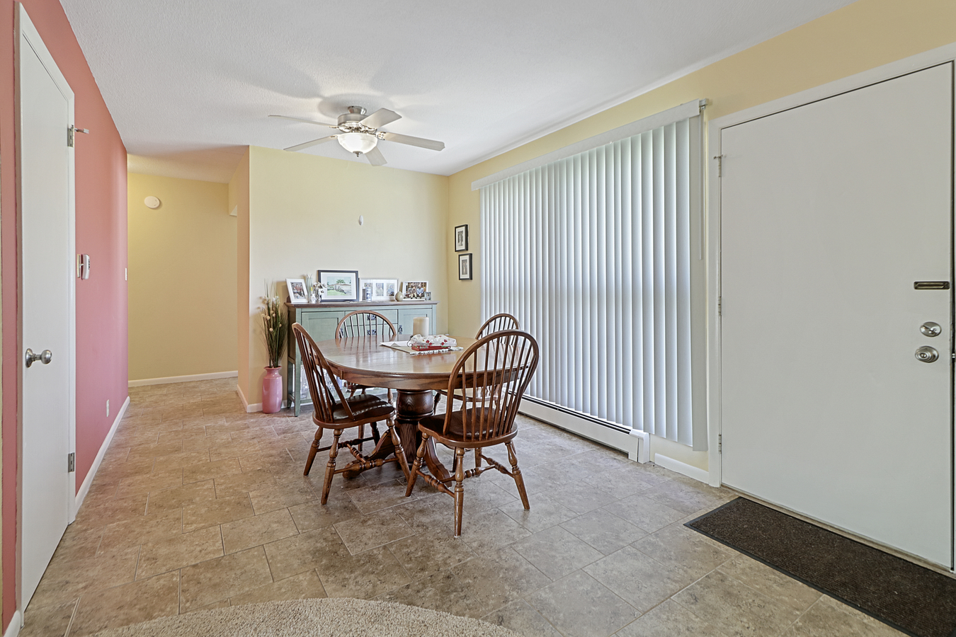 1725 Robert Drive Property Photo 6