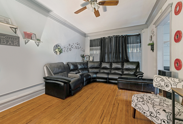 98 W 15th Street Property Photo 4