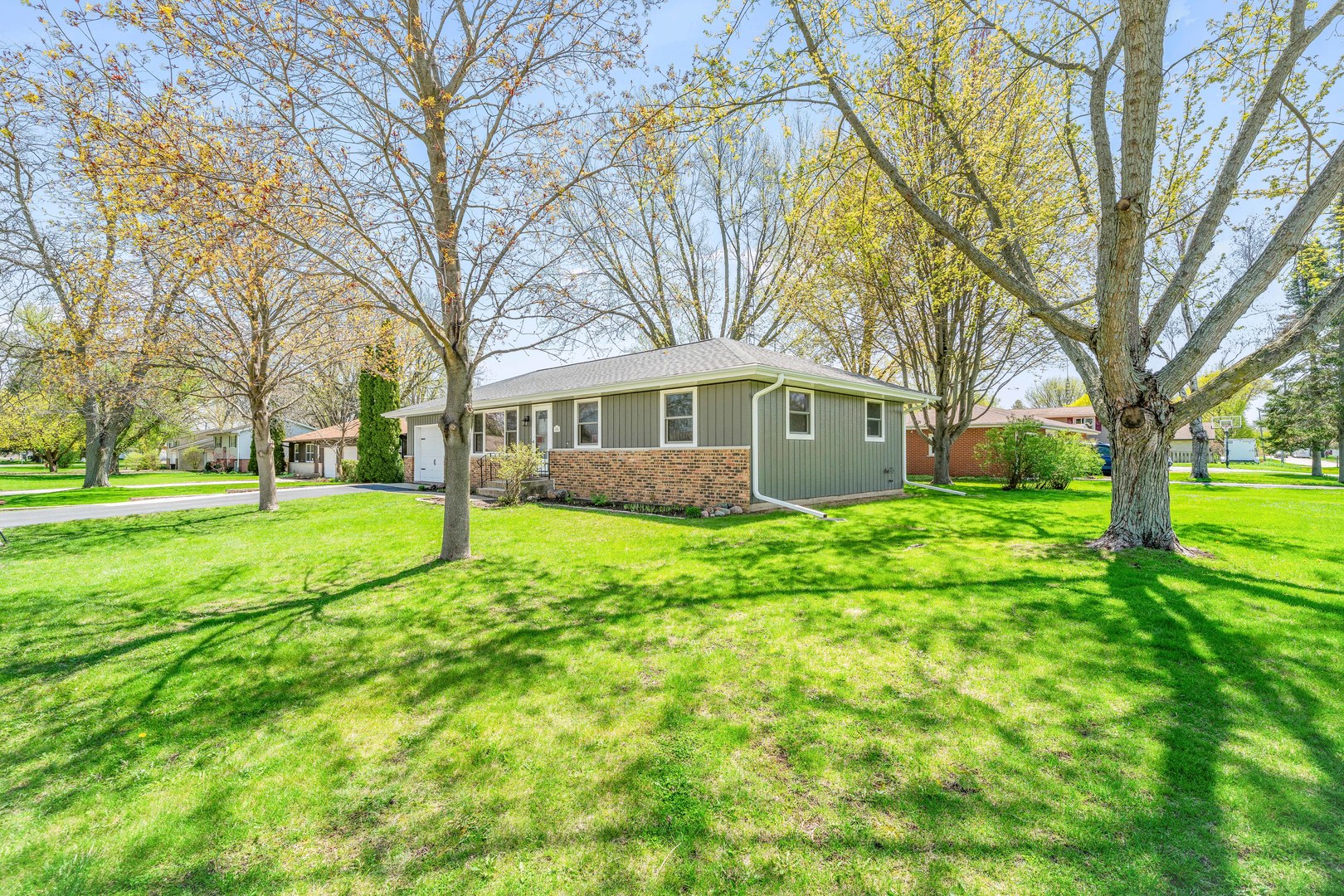 505 Prairie Street Property Photo