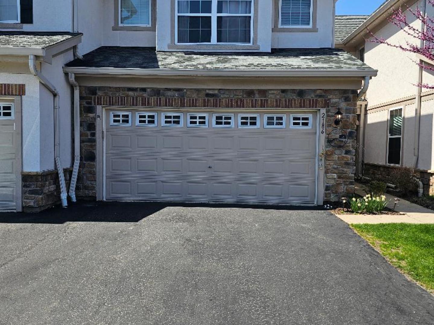 2186 Shadow Creek Ct Property Photo 1