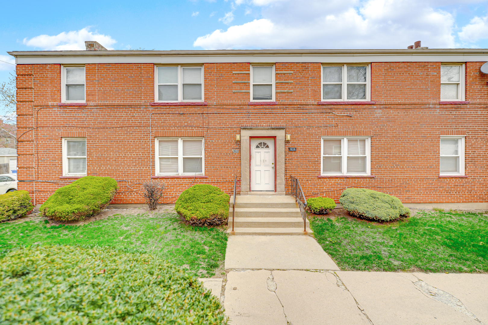 7630 S Jeffery Boulevard Property Photo