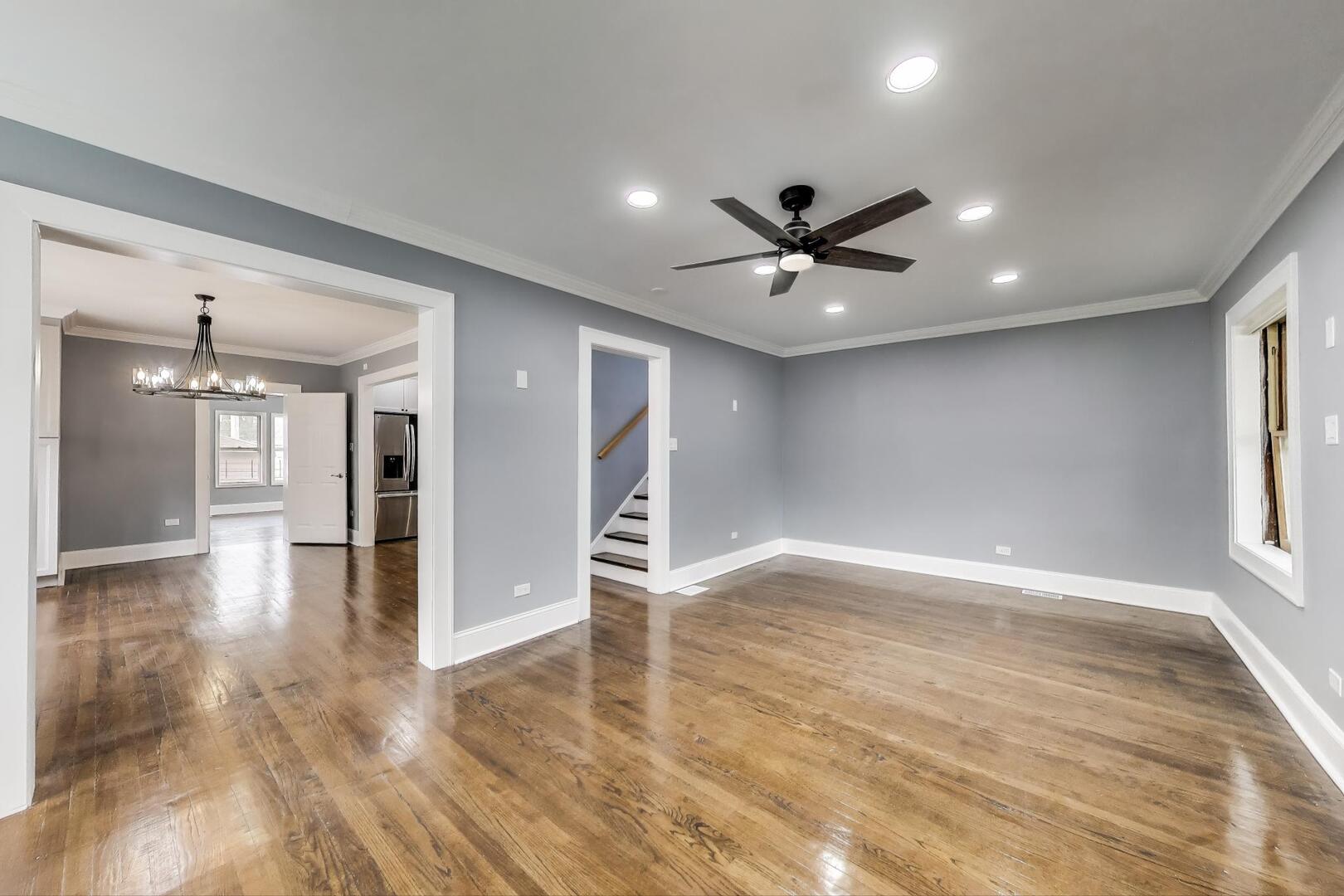 2608 W Coyle Avenue Property Photo 4