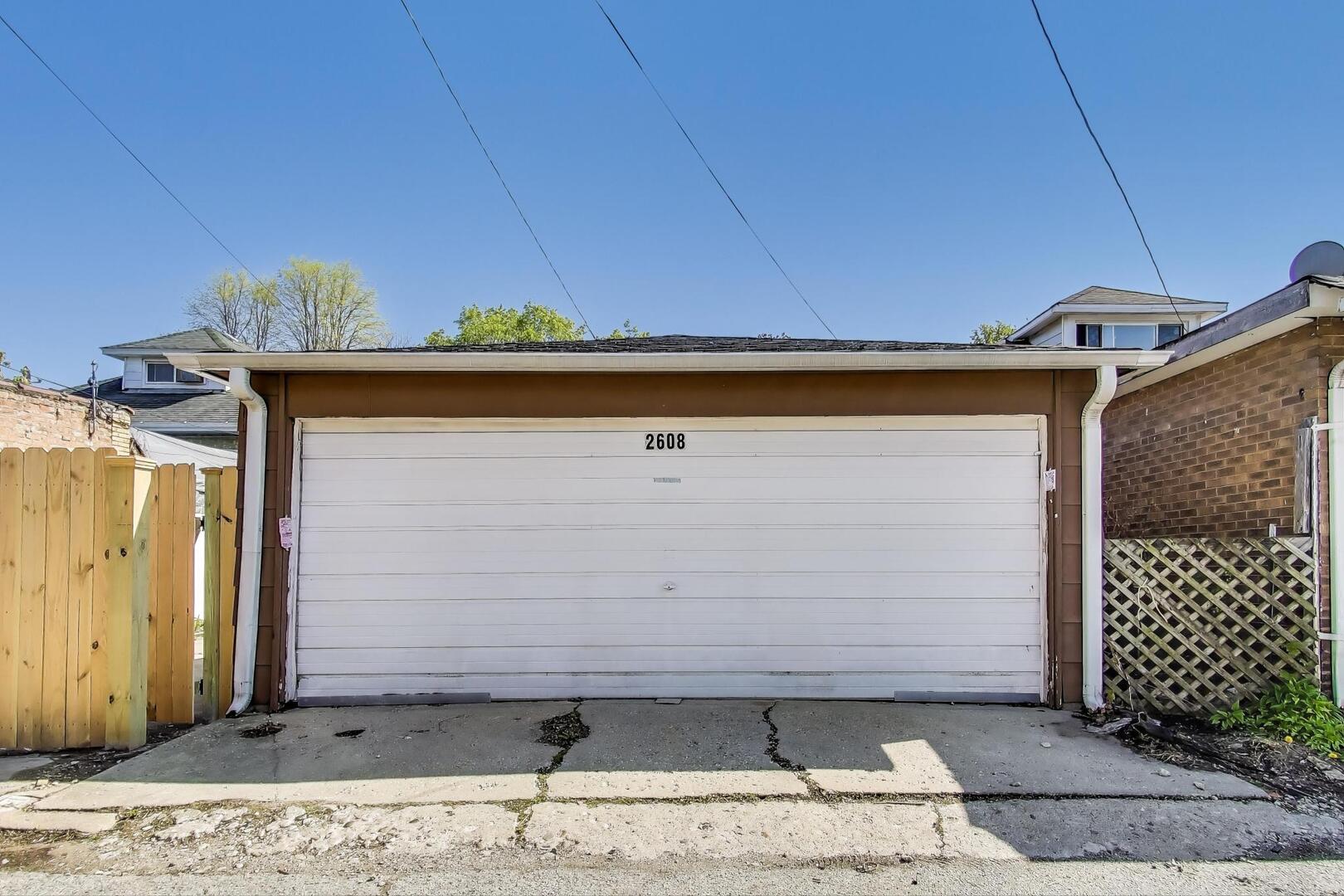 2608 W Coyle Avenue Property Photo 32