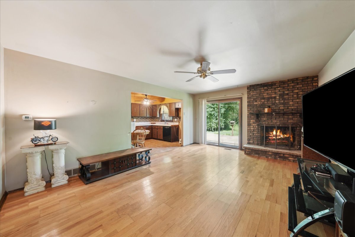 1n721 Neltnor Boulevard Property Photo 8