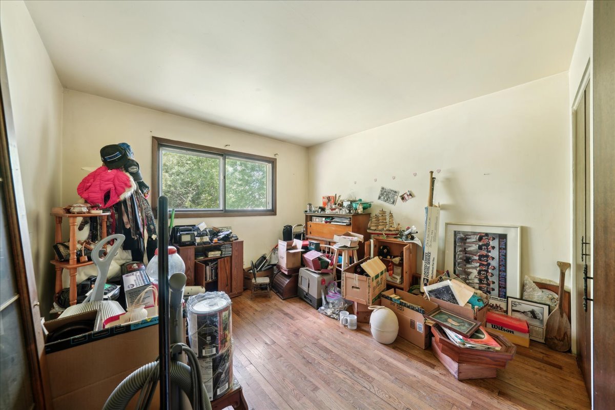 1n721 Neltnor Boulevard Property Photo 10
