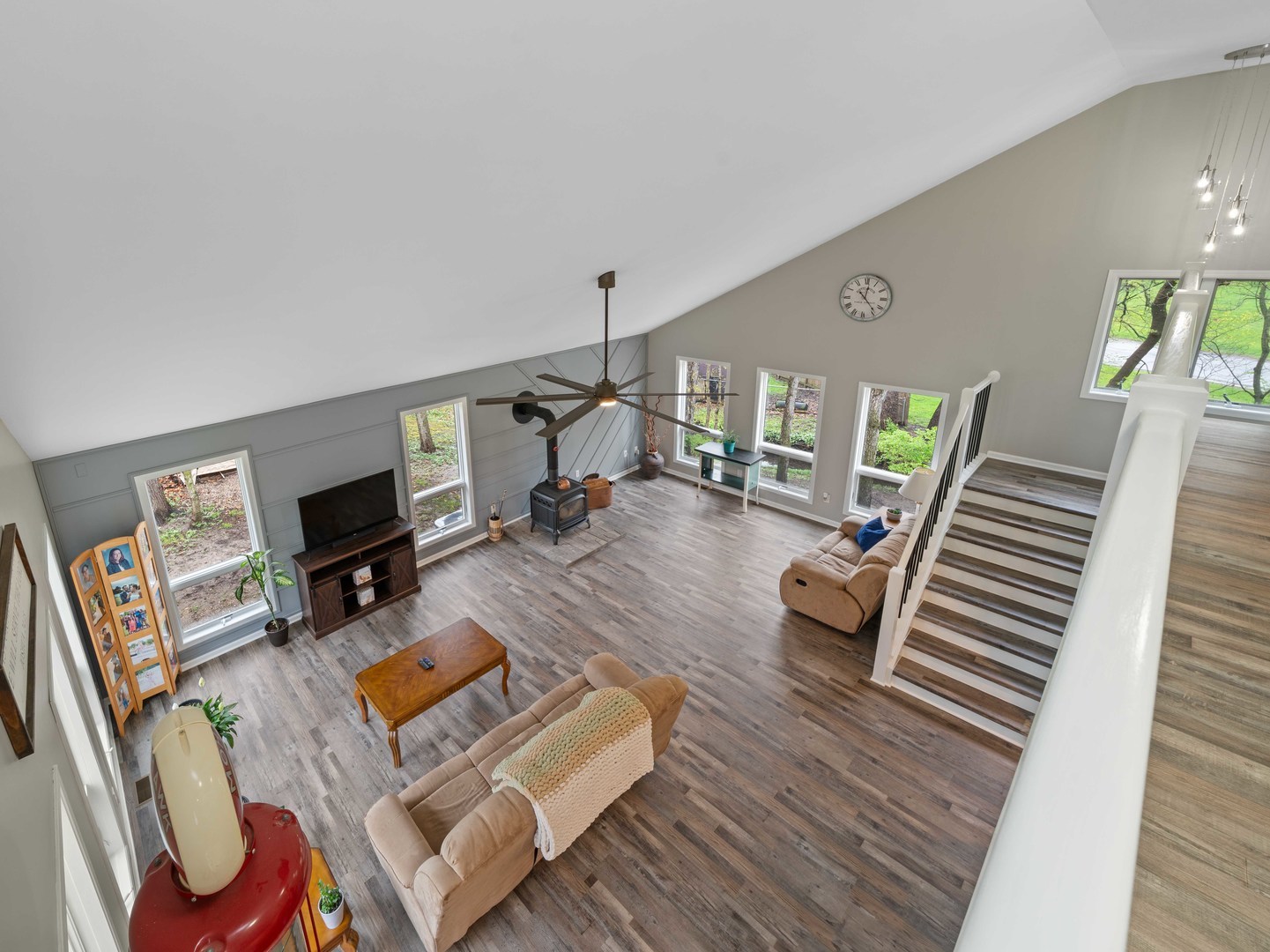 3 Oak Ridge Drive Property Photo 12