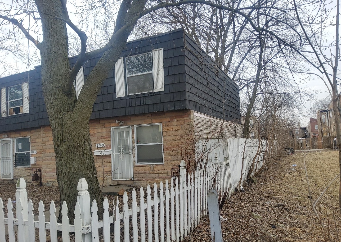5706-08 S Bishop Street Property Photo 2