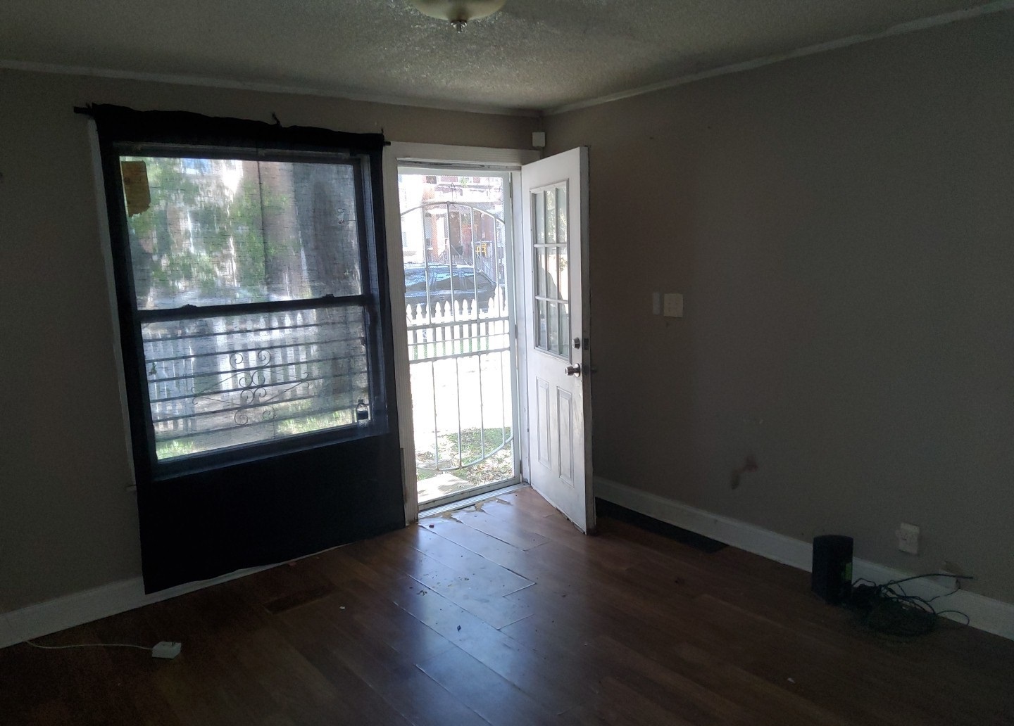 5706-08 S Bishop Street Property Photo 6
