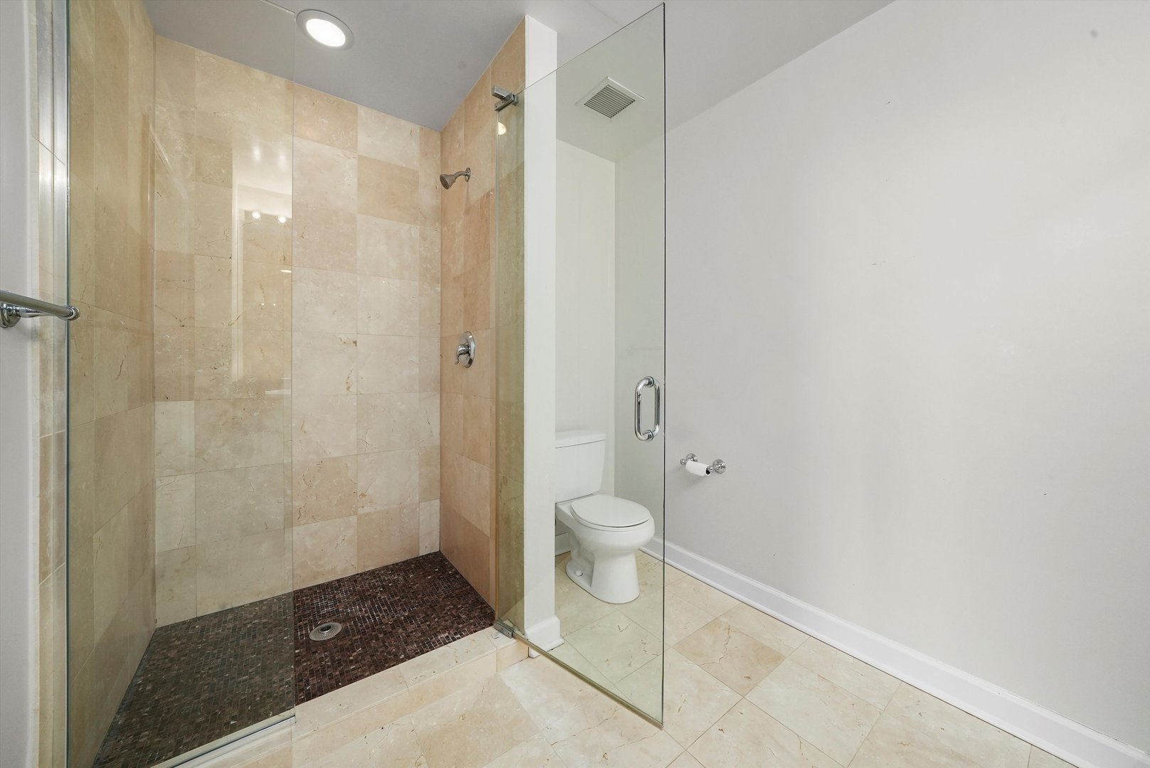 1629 S Prairie Avenue 1908 Property Photo 7