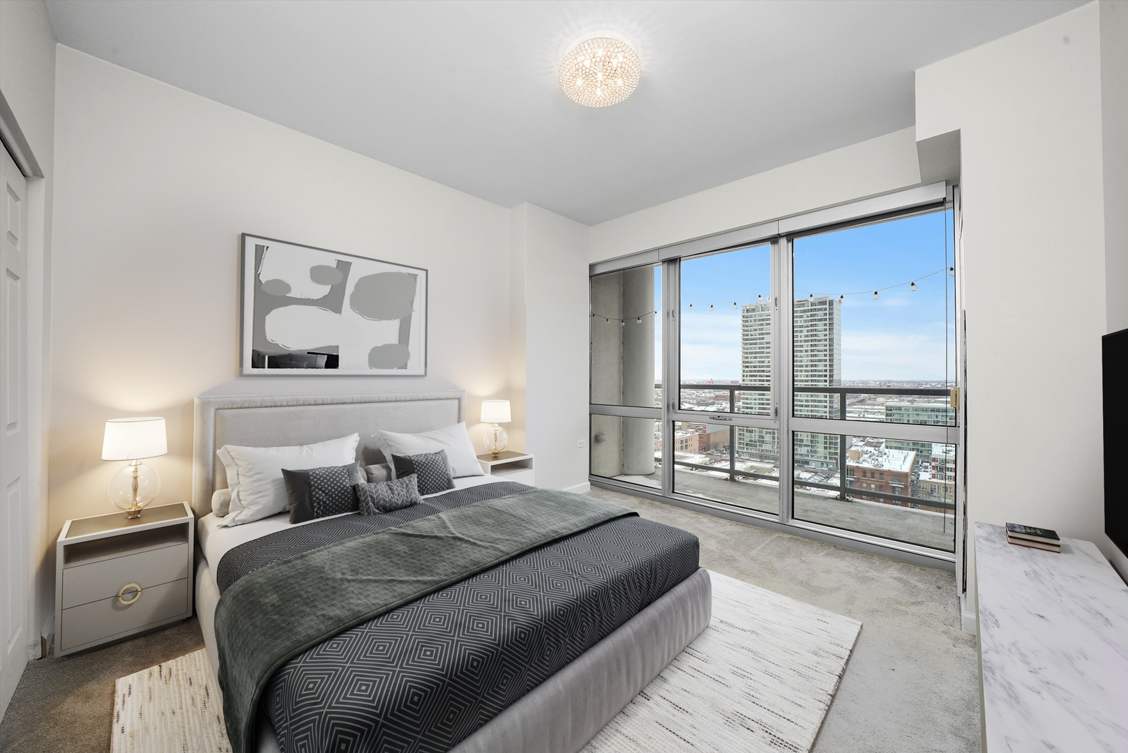 1629 S Prairie Avenue 1908 Property Photo 10