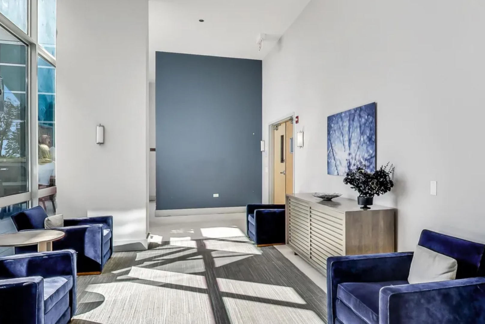 1629 S Prairie Avenue 1908 Property Photo 15