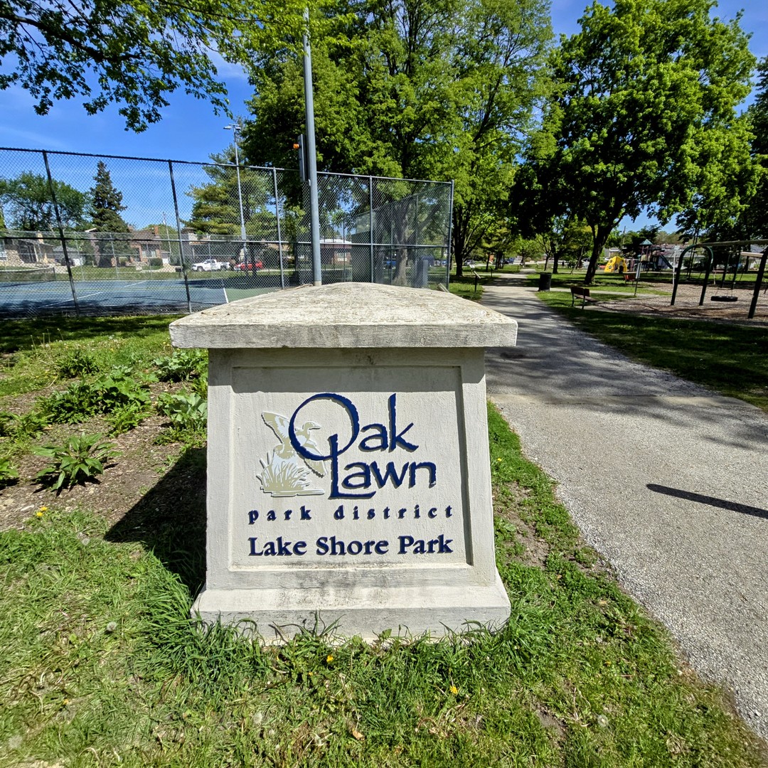 9712 W Shore Drive Property Photo 8