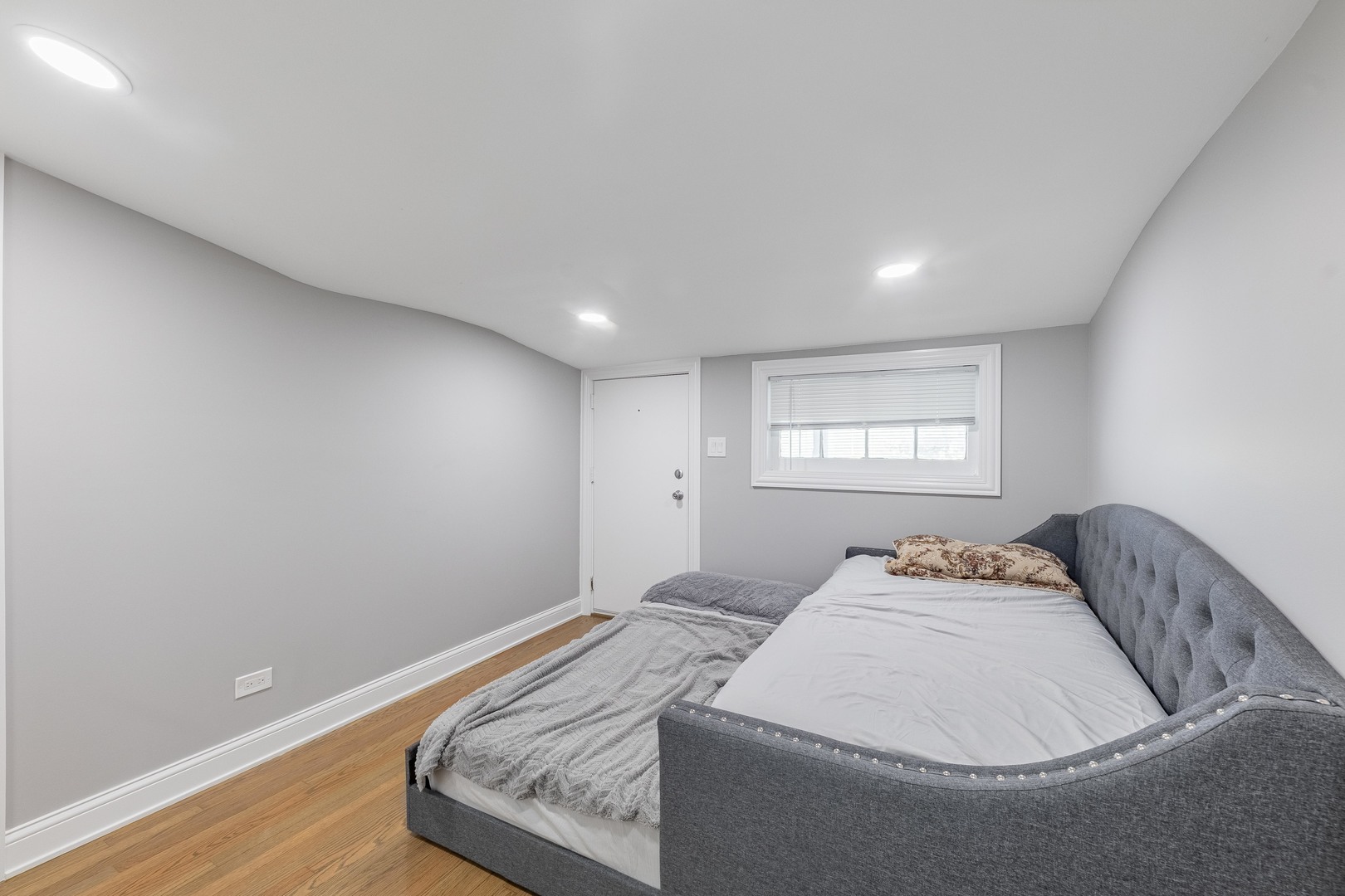 9712 W Shore Drive Property Photo 40