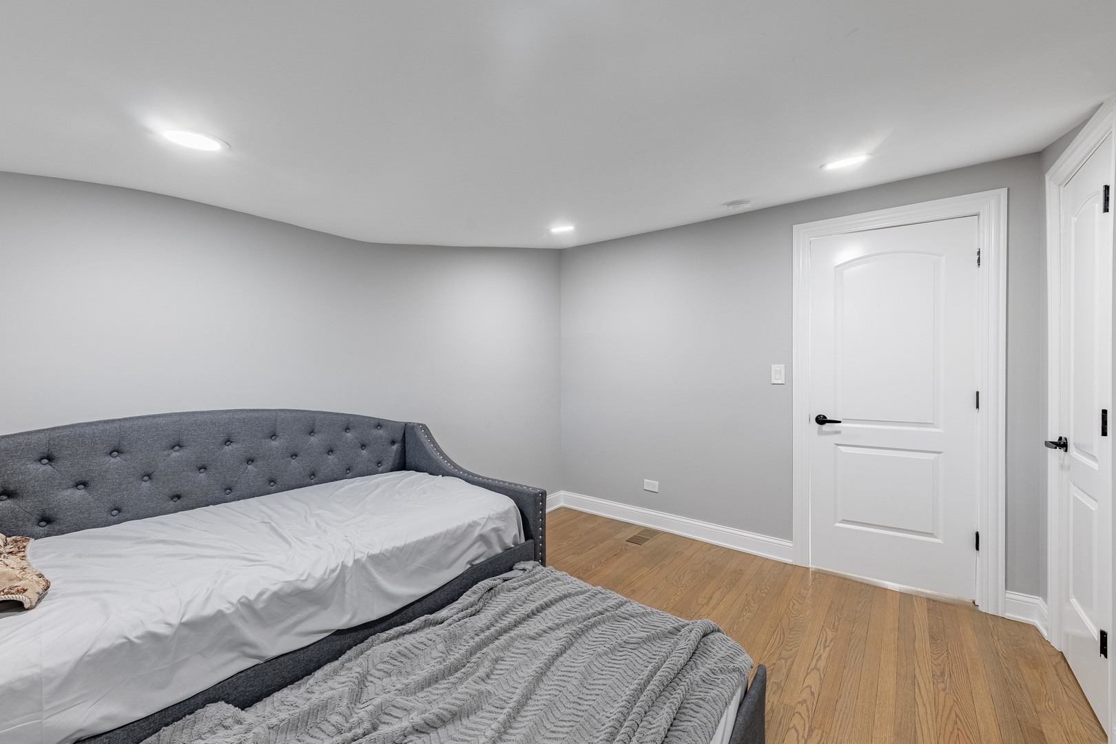 9712 W Shore Drive Property Photo 41