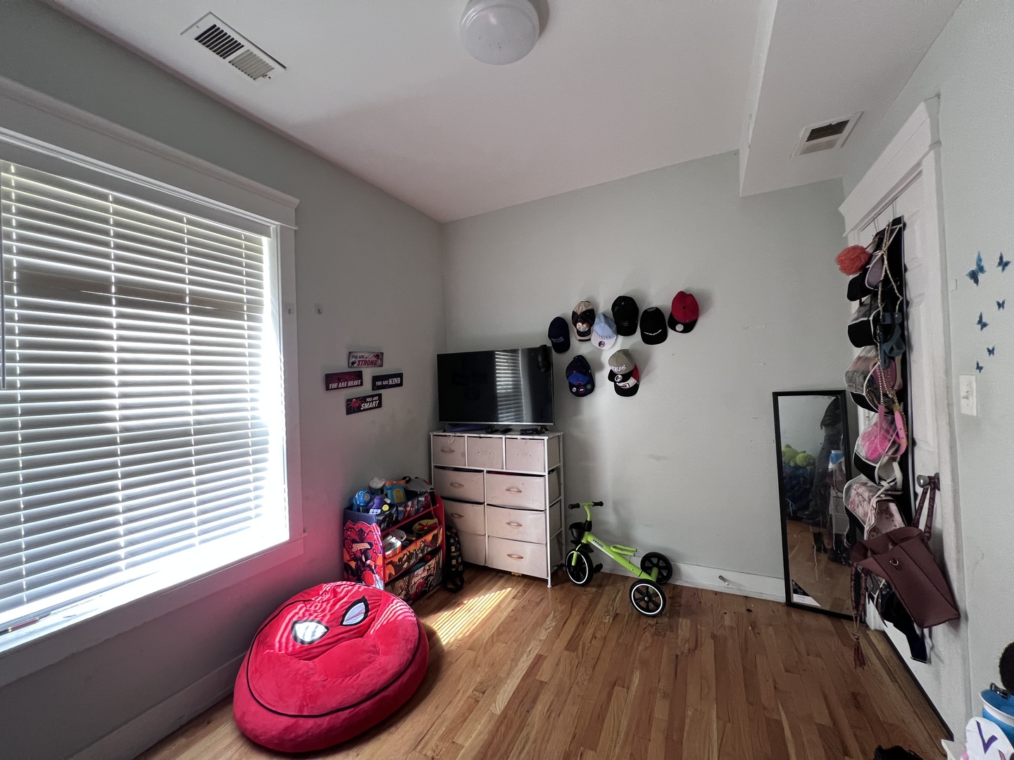 6331 S Throop Street Property Photo 32