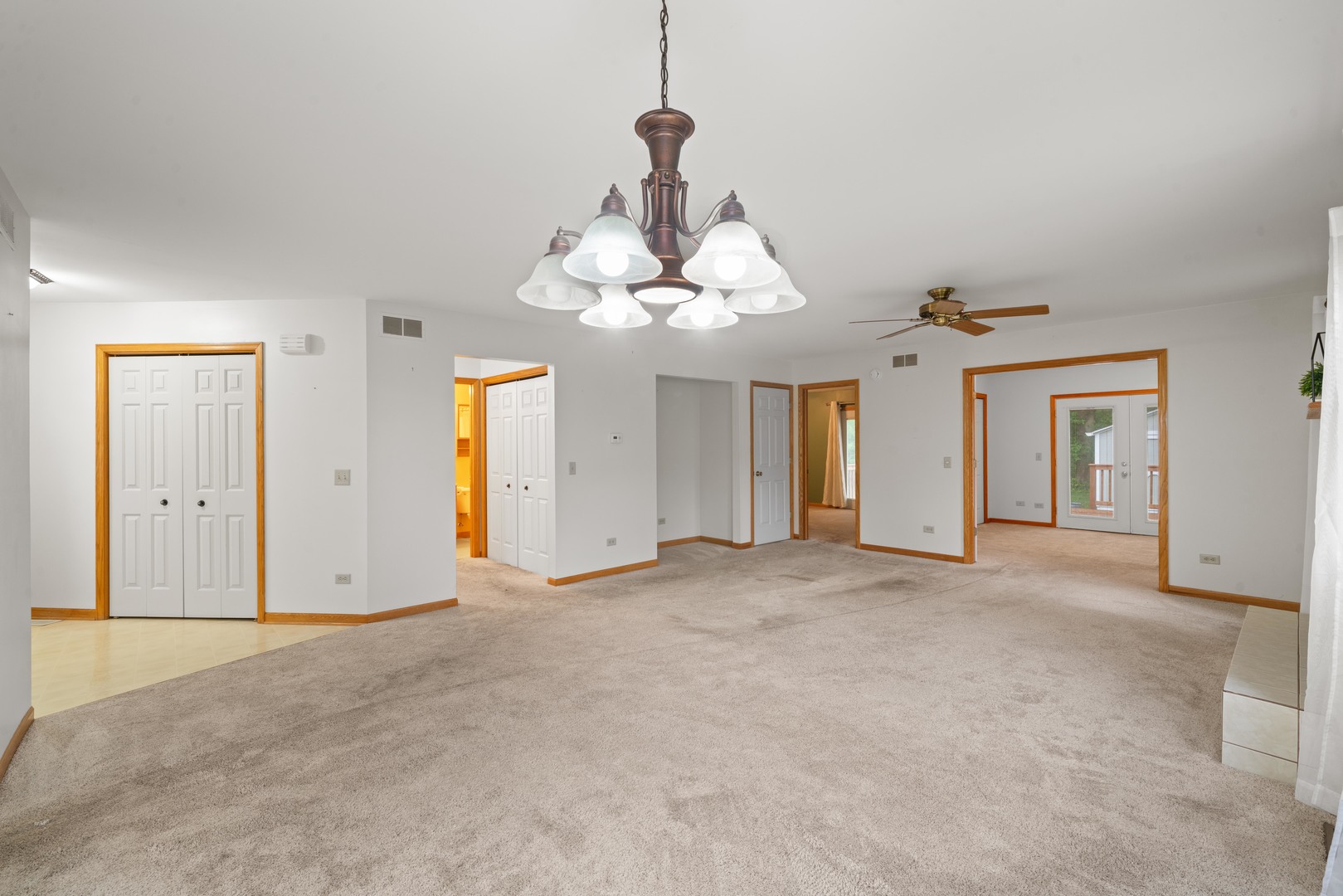 471 W Miller Avenue Property Photo 4