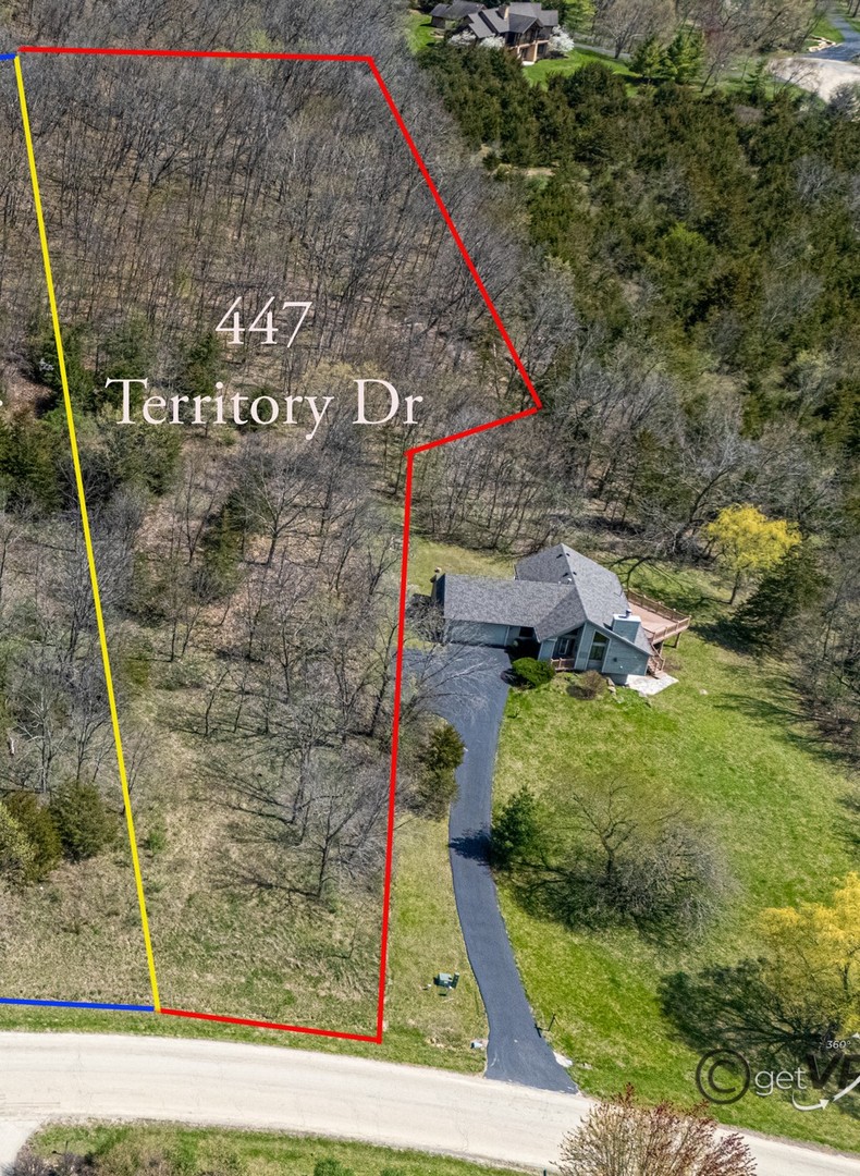 447 Territory Dr Property Photo 1