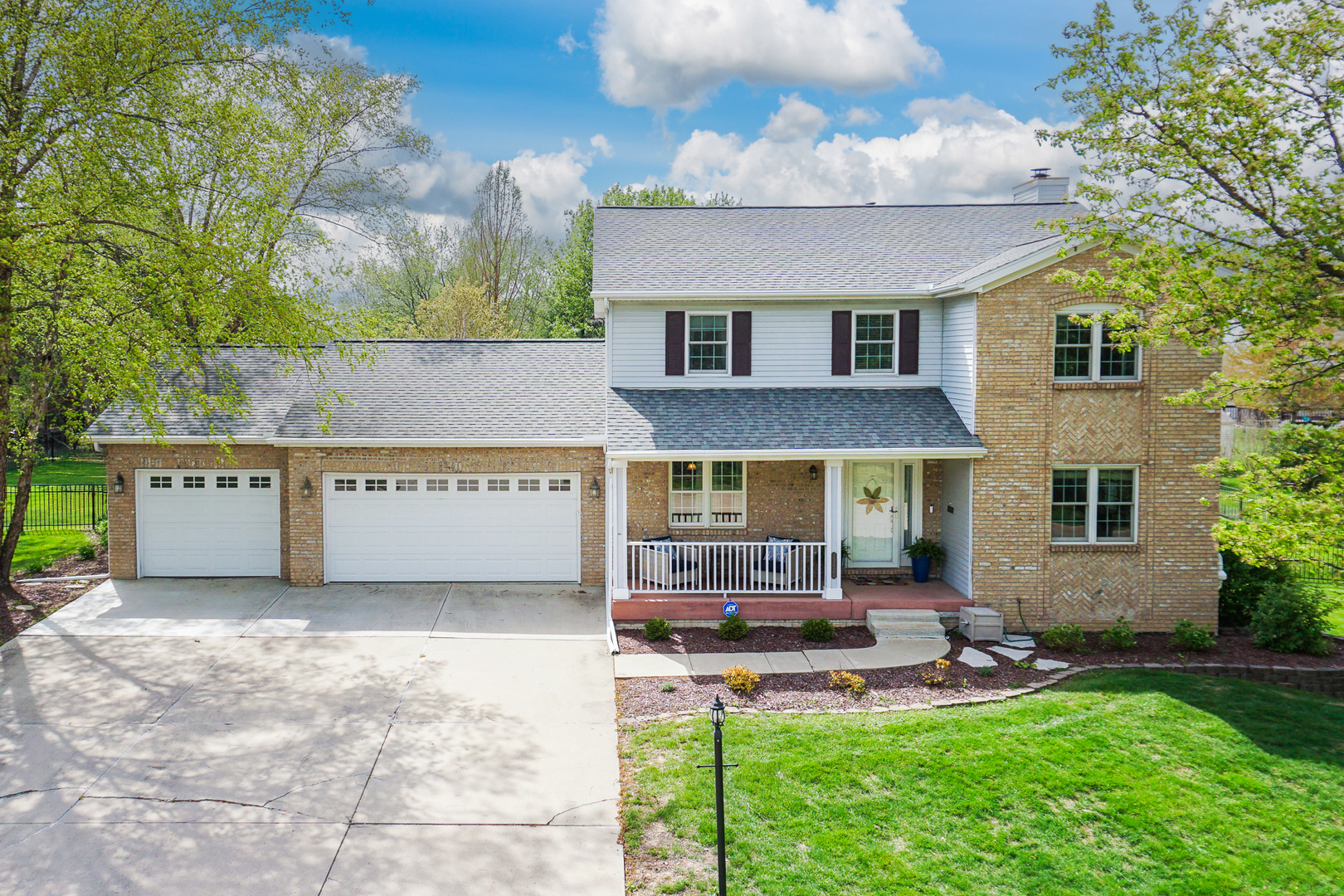 13822 Deer Ridge Road Property Photo 2