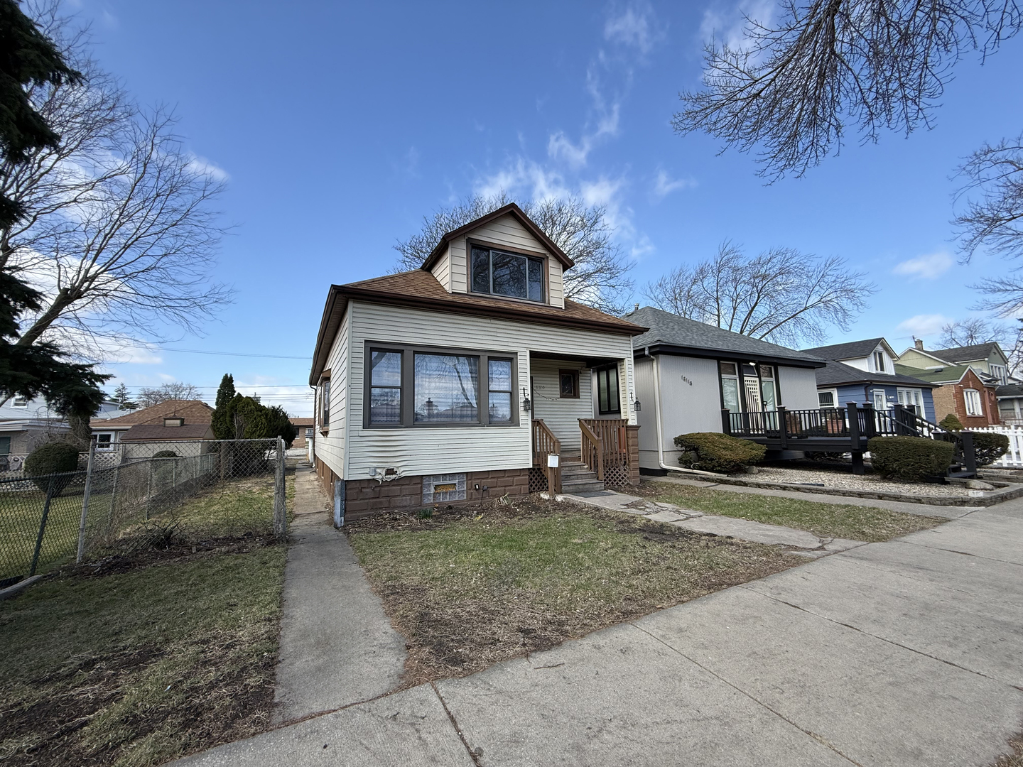 13120 S Buffalo Avenue Property Photo 1