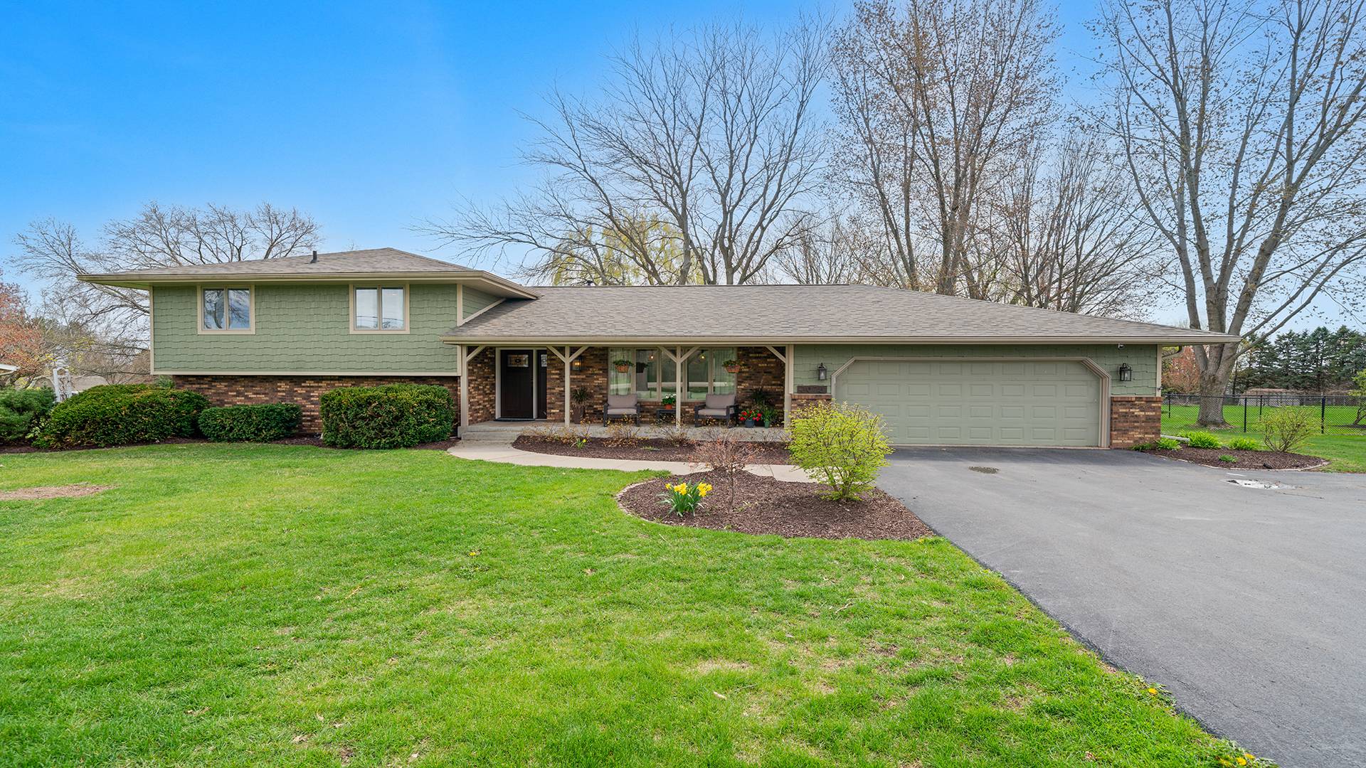 3075 E Water Road Property Photo 1