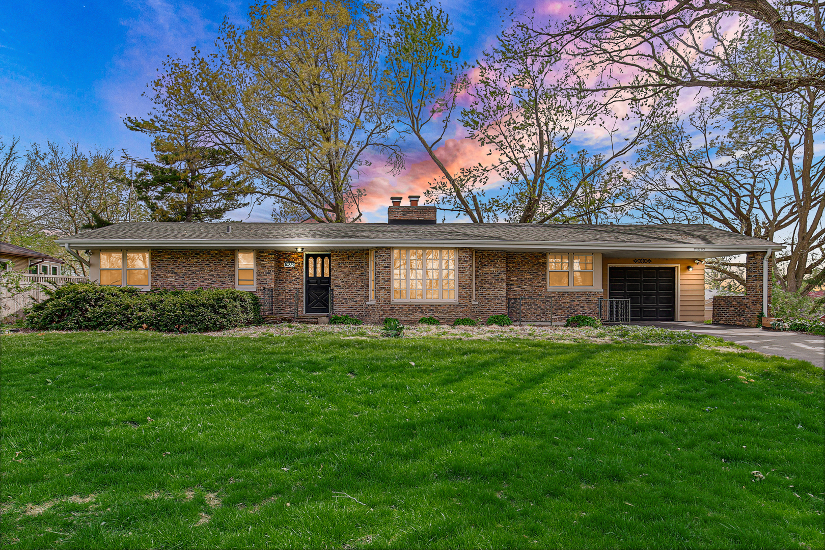 16225 W Creek Drive Property Photo