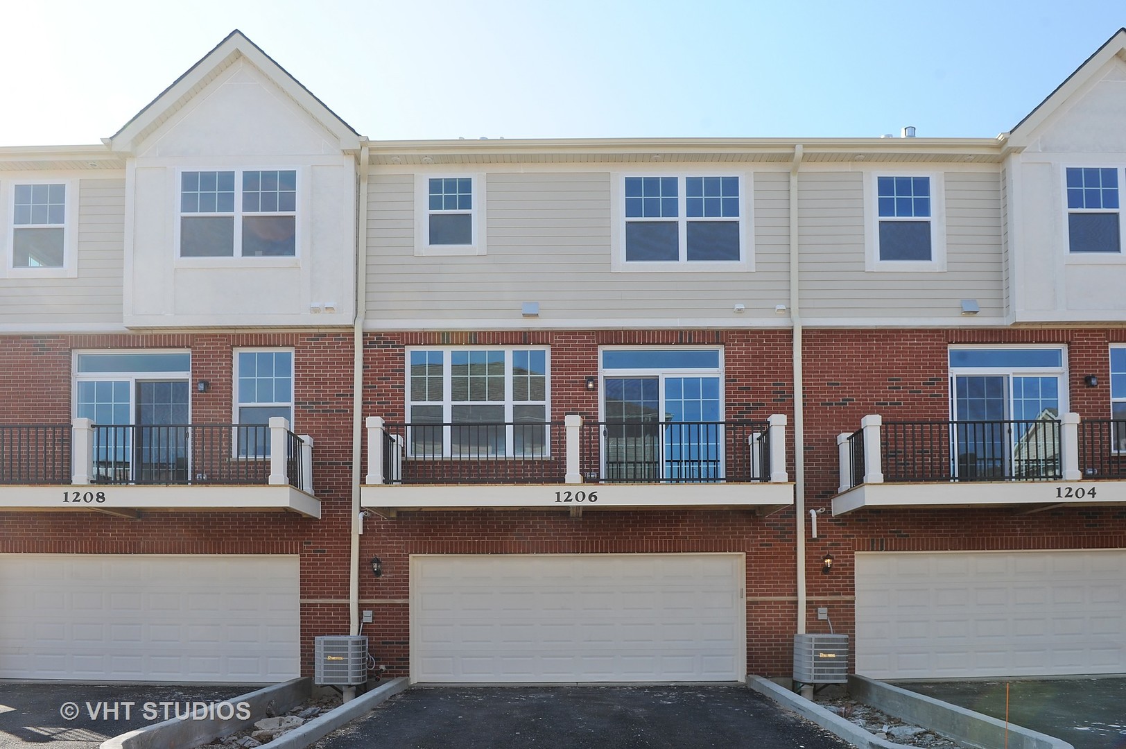 1206 Danforth Court Property Photo 11