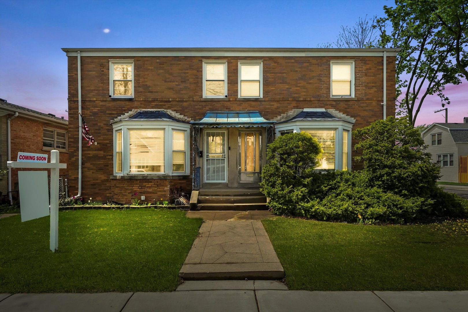 3456 N Oak Park Avenue Property Photo