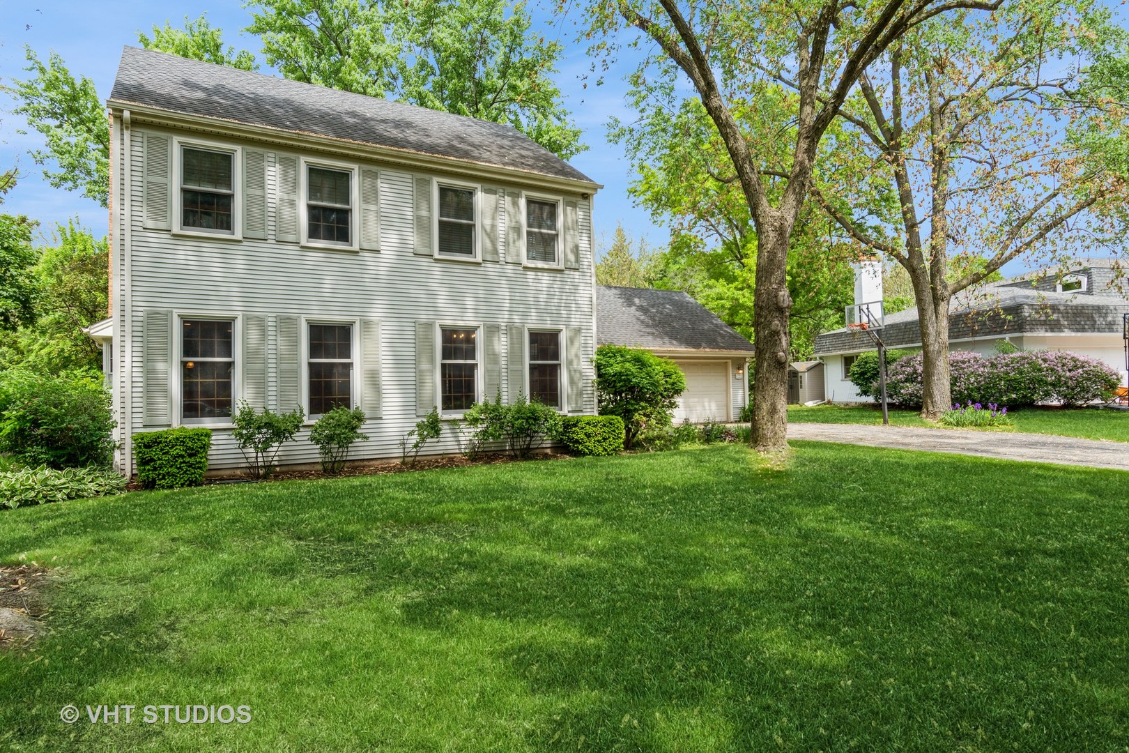 6S475 Sussex Road Property Photo 1
