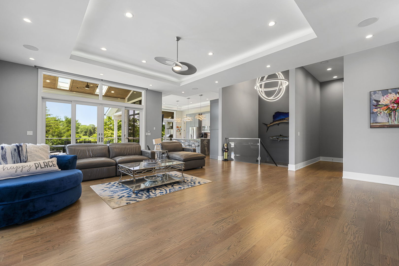 1120 Roselle Road Property Photo 5