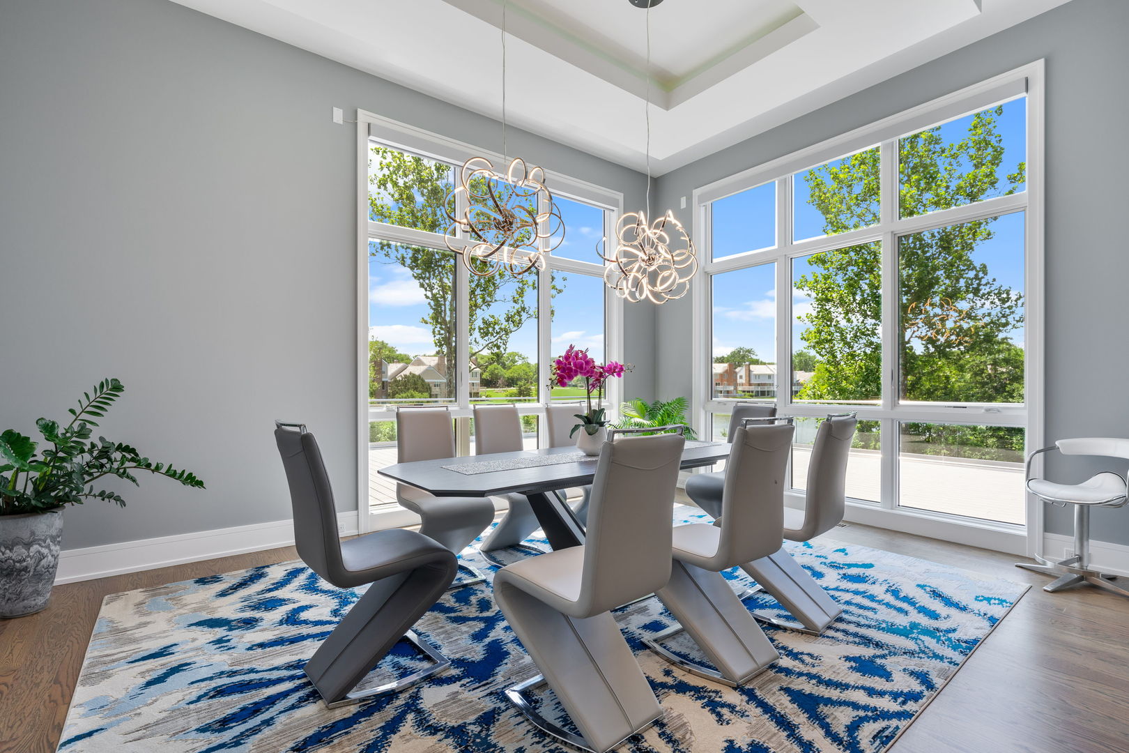 1120 Roselle Road Property Photo 9