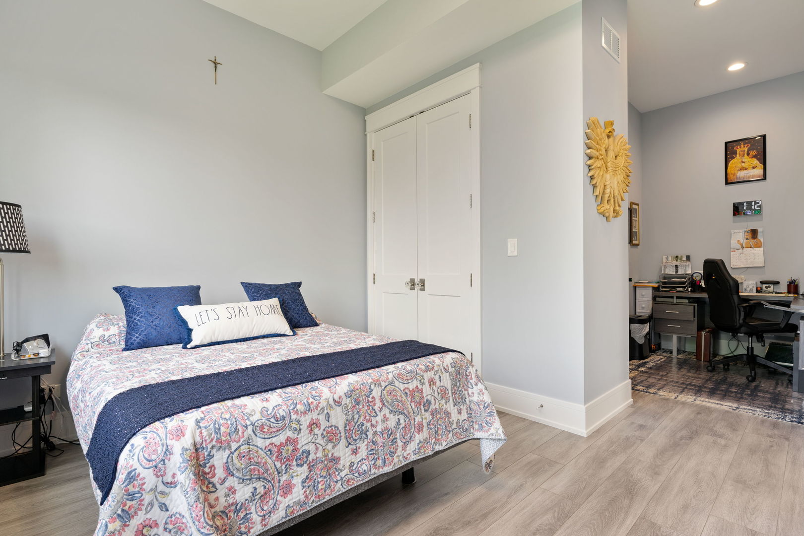 1120 Roselle Road Property Photo 15