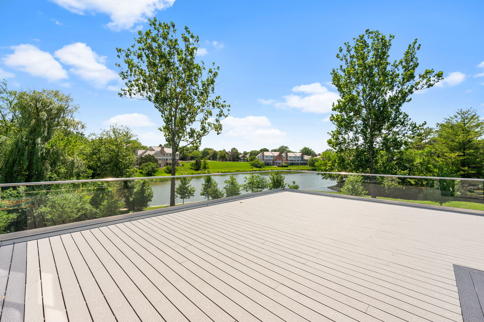 1120 Roselle Road Property Photo 31