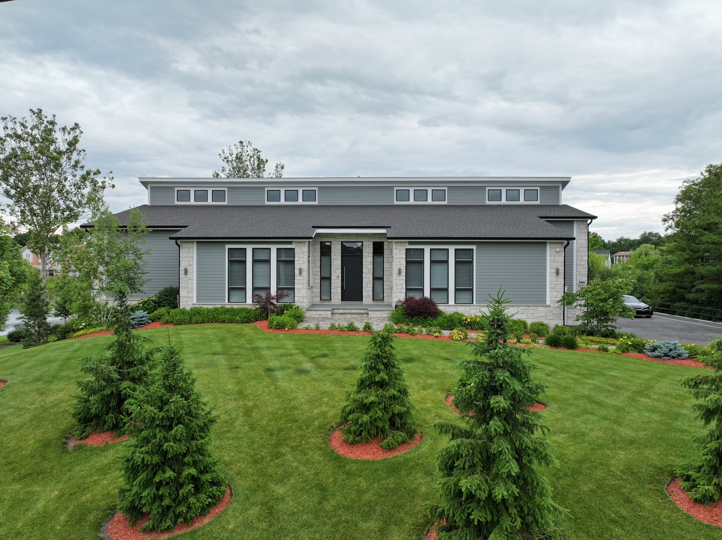 1120 Roselle Road Property Photo 38