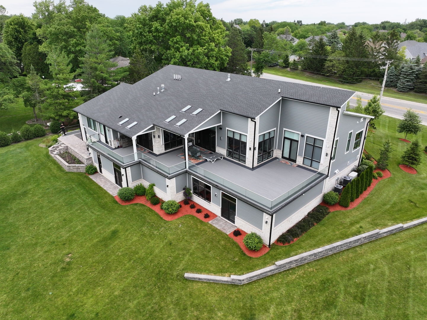 1120 Roselle Road Property Photo 43