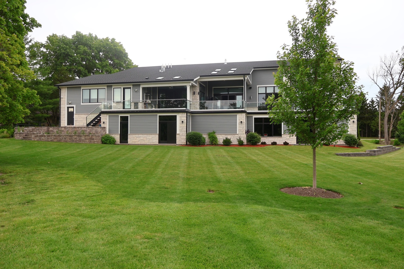 1120 Roselle Road Property Photo 52